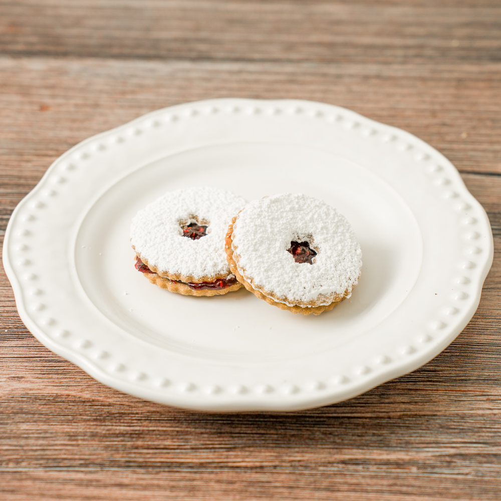 Linzer Tarts